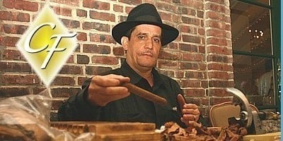 Cigar roller for Cigar Catering® in NYC